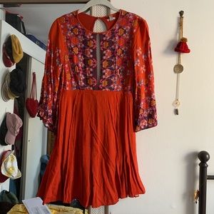 Urban Outfitters Ecote Red & Purple Flare Sleeve Floral Dress Size Medium